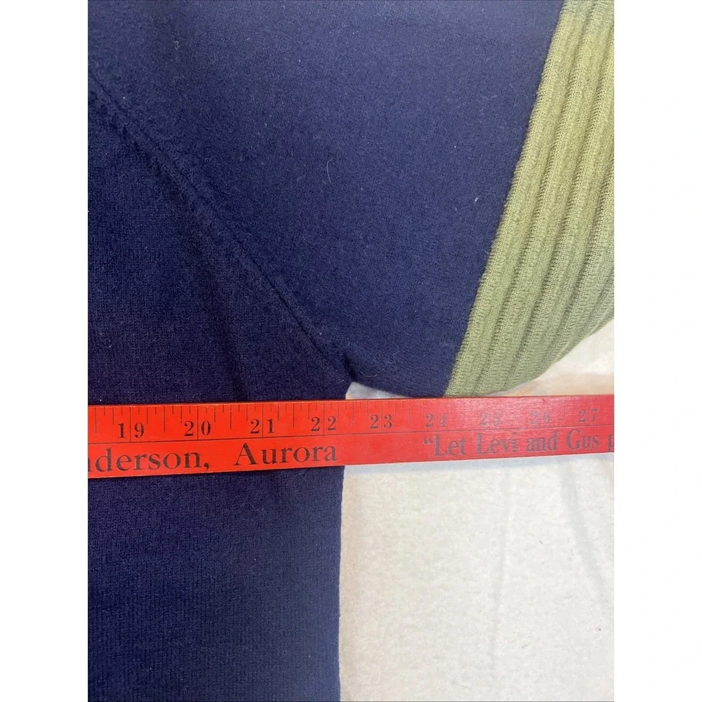 The North Face Men's Sweater Navy 100% Wolf Pullover Crewneck